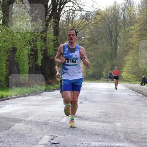 12.04.2026 - 45. Internationalen Wilhelmsburger Insellauf Yannick Fuchs http://msf.ph/oto/9475851 12.04.2026 10:09:31 Laufen 5554 meine-sportfotos.de