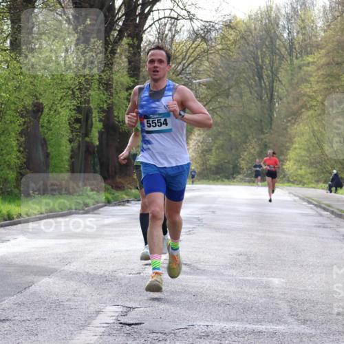 12.04.2026 - 45. Internationalen Wilhelmsburger Insellauf Yannick Fuchs http://msf.ph/oto/9475853 12.04.2026 10:09:32 Laufen 5554 meine-sportfotos.de