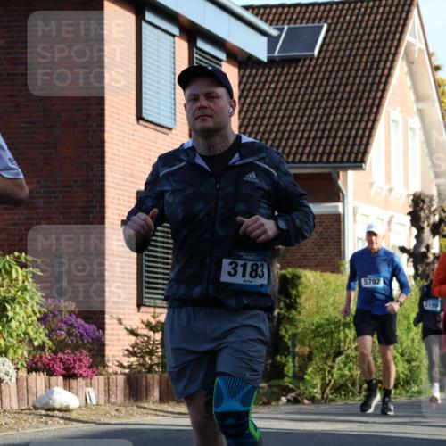 12.04.2026 - 45. Internationalen Wilhelmsburger Insellauf Yannick Fuchs http://msf.ph/oto/9475863 12.04.2026 09:02:25 Laufen 229, 45, 3183, 5792, 2199, 548 meine-sportfotos.de