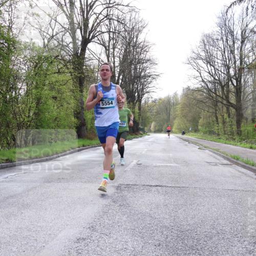 12.04.2026 - 45. Internationalen Wilhelmsburger Insellauf Yannick Fuchs http://msf.ph/oto/9475882 12.04.2026 10:09:33 Laufen 5554, 1583 meine-sportfotos.de
