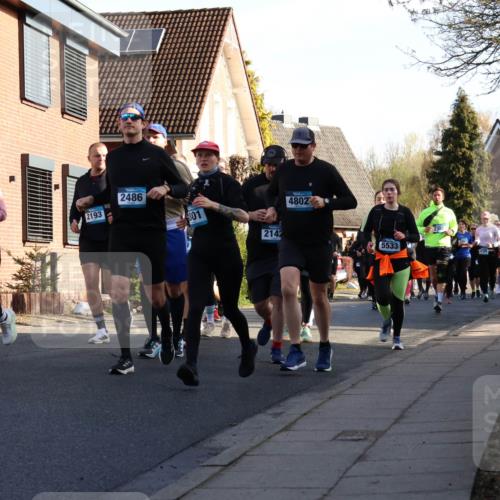 12.04.2026 - 45. Internationalen Wilhelmsburger Insellauf Yannick Fuchs http://msf.ph/oto/9475930 12.04.2026 09:02:31 Laufen 99, 34, 2193, 2486, 301, 2142, 4802, 5533, 155 meine-sportfotos.de