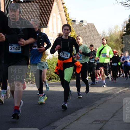 12.04.2026 - 45. Internationalen Wilhelmsburger Insellauf Yannick Fuchs http://msf.ph/oto/9475959 12.04.2026 09:02:33 Laufen 4802, 2142, 504, 5533, 2385, 2016, 4152, 4155, 2513 meine-sportfotos.de