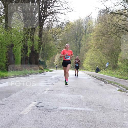 12.04.2026 - 45. Internationalen Wilhelmsburger Insellauf Yannick Fuchs http://msf.ph/oto/9475962 12.04.2026 10:09:41 Laufen 3644, 3262 meine-sportfotos.de