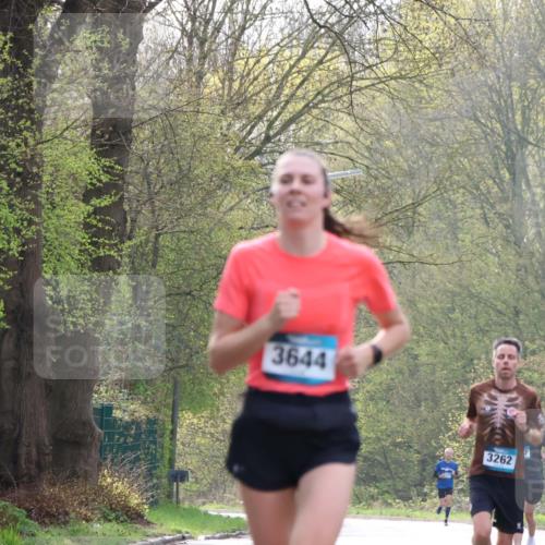 12.04.2026 - 45. Internationalen Wilhelmsburger Insellauf Yannick Fuchs http://msf.ph/oto/9475984 12.04.2026 10:09:42 Laufen 3644, 3262 meine-sportfotos.de