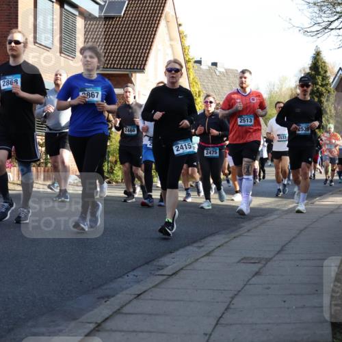 12.04.2026 - 45. Internationalen Wilhelmsburger Insellauf Yannick Fuchs http://msf.ph/oto/9476052 12.04.2026 09:02:41 Laufen 328, 2868, 2867, 346, 2466, 2415, 2475, 2513, 5537, 2539 meine-sportfotos.de