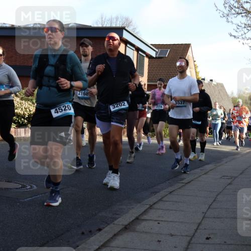 12.04.2026 - 45. Internationalen Wilhelmsburger Insellauf Yannick Fuchs http://msf.ph/oto/9476100 12.04.2026 09:02:46 Laufen 475, 45, 4520, 2168, 3202, 210, 2518, 5537, 2726 meine-sportfotos.de