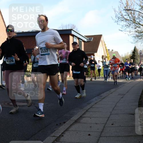 12.04.2026 - 45. Internationalen Wilhelmsburger Insellauf Yannick Fuchs http://msf.ph/oto/9476118 12.04.2026 09:02:48 Laufen 4326, 2109, 5537, 2518, 2726, 4209, 2272 meine-sportfotos.de