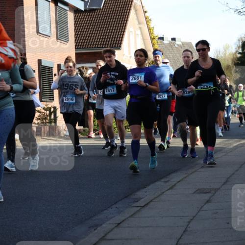 12.04.2026 - 45. Internationalen Wilhelmsburger Insellauf Yannick Fuchs http://msf.ph/oto/9476152 12.04.2026 09:02:52 Laufen 272, 1965, 4515, 2817, 2816, 6, 2601, 3027, 5283, 3630 meine-sportfotos.de