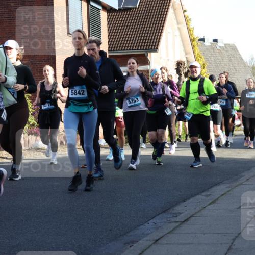 12.04.2026 - 45. Internationalen Wilhelmsburger Insellauf Yannick Fuchs http://msf.ph/oto/9476224 12.04.2026 09:02:59 Laufen 2585, 5842, 5253, 326, 2489, 4918, 2435, 452, 2336 meine-sportfotos.de