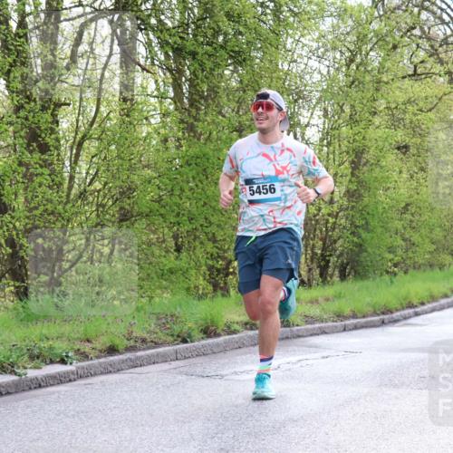 12.04.2026 - 45. Internationalen Wilhelmsburger Insellauf Yannick Fuchs http://msf.ph/oto/9476226 12.04.2026 10:10:13 Laufen 5456 meine-sportfotos.de