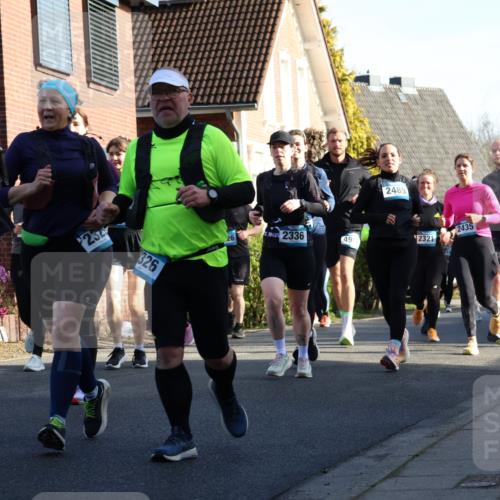 12.04.2026 - 45. Internationalen Wilhelmsburger Insellauf Yannick Fuchs http://msf.ph/oto/9476250 12.04.2026 09:03:01 Laufen 5253, 232, 326, 2489, 26, 2336, 2435, 49, 2321, 18, 4371 meine-sportfotos.de