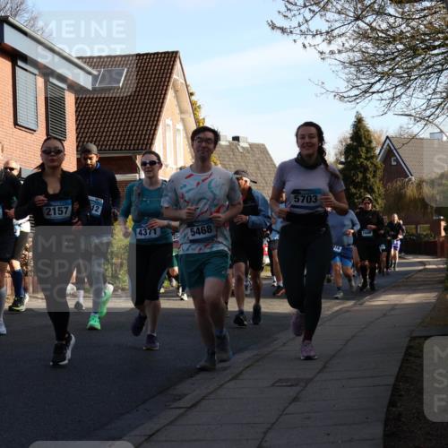 12.04.2026 - 45. Internationalen Wilhelmsburger Insellauf Yannick Fuchs http://msf.ph/oto/9476318 12.04.2026 09:03:07 Laufen 4612, 2230, 5727, 2157, 12, 4371, 5468, 23, 5703, 816, 5948 meine-sportfotos.de