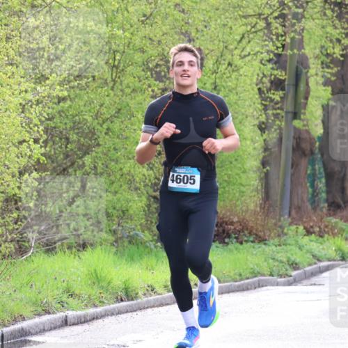 12.04.2026 - 45. Internationalen Wilhelmsburger Insellauf Yannick Fuchs http://msf.ph/oto/9476344 12.04.2026 10:10:29 Laufen 4605 meine-sportfotos.de