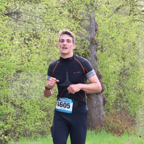 12.04.2026 - 45. Internationalen Wilhelmsburger Insellauf Yannick Fuchs http://msf.ph/oto/9476369 12.04.2026 10:10:32 Laufen 4605, 2026 meine-sportfotos.de