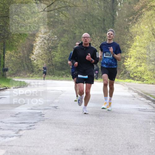 12.04.2026 - 45. Internationalen Wilhelmsburger Insellauf Yannick Fuchs http://msf.ph/oto/9476422 12.04.2026 10:10:38 Laufen 5652 meine-sportfotos.de
