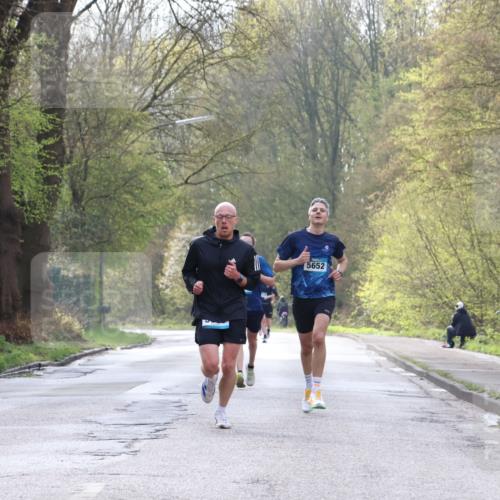 12.04.2026 - 45. Internationalen Wilhelmsburger Insellauf Yannick Fuchs http://msf.ph/oto/9476435 12.04.2026 10:10:39 Laufen 5652 meine-sportfotos.de