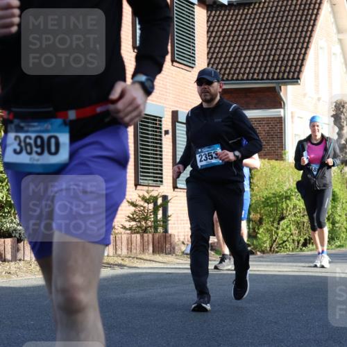 12.04.2026 - 45. Internationalen Wilhelmsburger Insellauf Yannick Fuchs http://msf.ph/oto/9476443 12.04.2026 09:03:23 Laufen 3690, 2353, 18, 046 meine-sportfotos.de