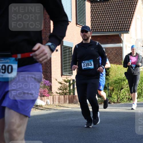 12.04.2026 - 45. Internationalen Wilhelmsburger Insellauf Yannick Fuchs http://msf.ph/oto/9476447 12.04.2026 09:03:23 Laufen 3690, 2353, 3046 meine-sportfotos.de