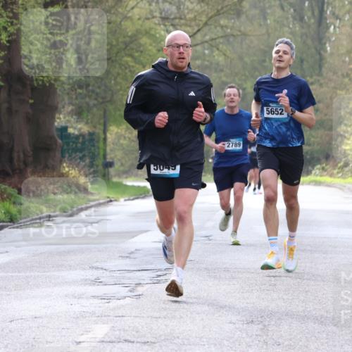 12.04.2026 - 45. Internationalen Wilhelmsburger Insellauf Yannick Fuchs http://msf.ph/oto/9476448 12.04.2026 10:10:41 Laufen 5049, 2789, 5652 meine-sportfotos.de