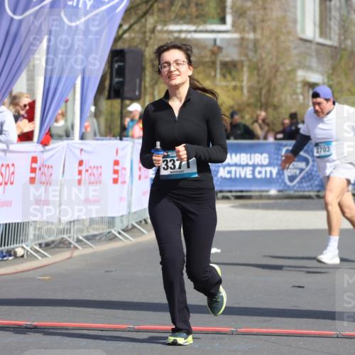 12.04.2026 - 45. Internationalen Wilhelmsburger Insellauf Strokosch-Dieckow http://msf.ph/oto/9476490 12.04.2026 11:35:16 Ziel 3371, 2703 meine-sportfotos.de