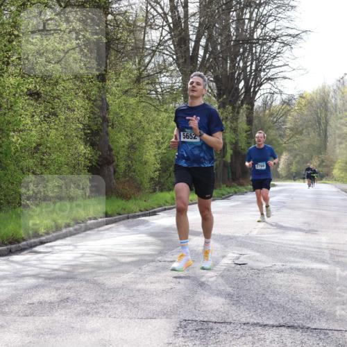 12.04.2026 - 45. Internationalen Wilhelmsburger Insellauf Yannick Fuchs http://msf.ph/oto/9476508 12.04.2026 10:10:45 Laufen 5652, 2789 meine-sportfotos.de