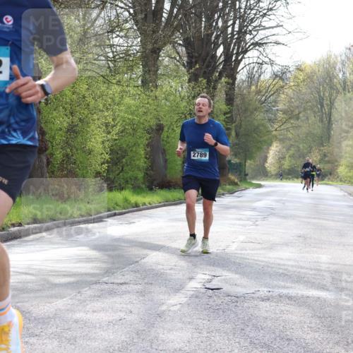 12.04.2026 - 45. Internationalen Wilhelmsburger Insellauf Yannick Fuchs http://msf.ph/oto/9476521 12.04.2026 10:10:46 Laufen 5652, 2789 meine-sportfotos.de