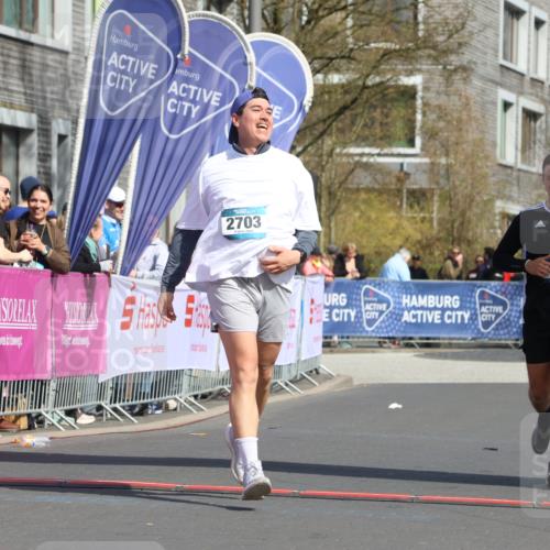 12.04.2026 - 45. Internationalen Wilhelmsburger Insellauf Strokosch-Dieckow http://msf.ph/oto/9476536 12.04.2026 11:35:20 Ziel 3371, 2703, 4788 meine-sportfotos.de