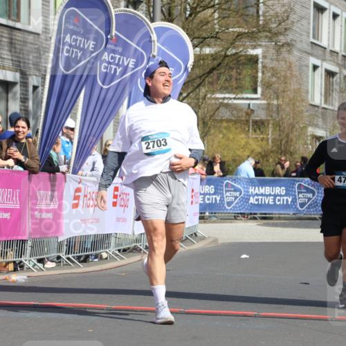 12.04.2026 - 45. Internationalen Wilhelmsburger Insellauf Strokosch-Dieckow http://msf.ph/oto/9476552 12.04.2026 11:35:20 Ziel 3371, 2703, 4788 meine-sportfotos.de
