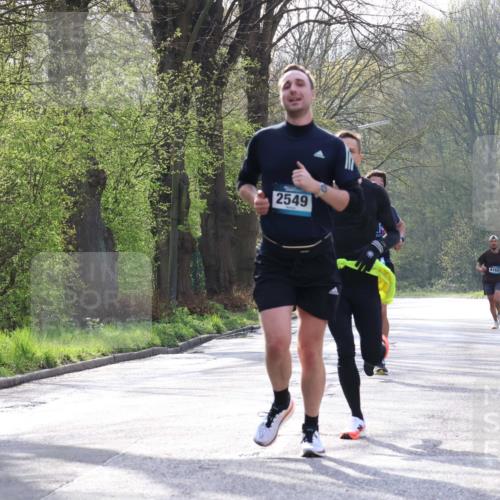 12.04.2026 - 45. Internationalen Wilhelmsburger Insellauf Yannick Fuchs http://msf.ph/oto/9476578 12.04.2026 10:10:59 Laufen 2549, 4162 meine-sportfotos.de