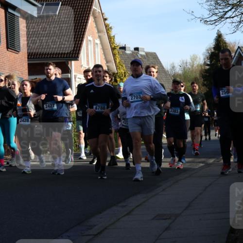 12.04.2026 - 45. Internationalen Wilhelmsburger Insellauf Yannick Fuchs http://msf.ph/oto/9476584 12.04.2026 09:03:39 Laufen 2429, 2320, 2428, 2427, 26, 4788, 2703, 437, 3383, 256, 371 meine-sportfotos.de