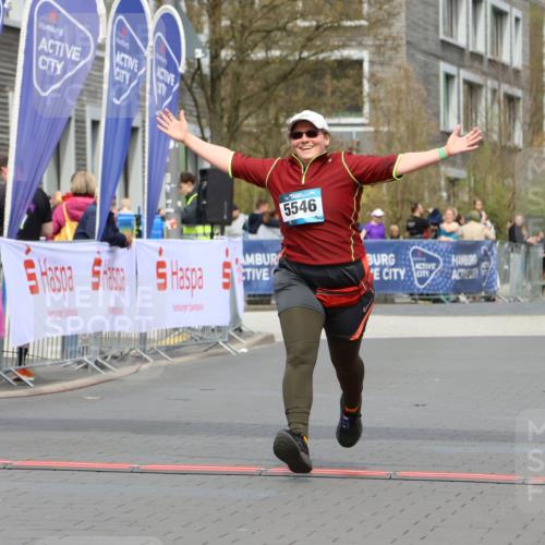 12.04.2026 - 45. Internationalen Wilhelmsburger Insellauf Strokosch-Dieckow http://msf.ph/oto/9476636 12.04.2026 13:31:29 Ziel 5546 meine-sportfotos.de
