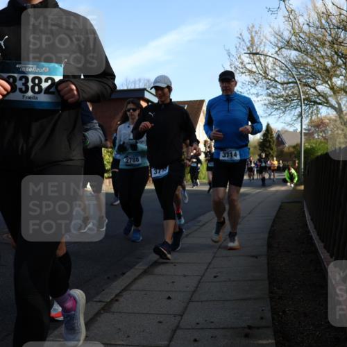 12.04.2026 - 45. Internationalen Wilhelmsburger Insellauf Yannick Fuchs http://msf.ph/oto/9476646 12.04.2026 09:03:45 Laufen 45, 3382, 2788, 3715, 3714 meine-sportfotos.de