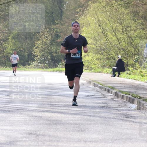 12.04.2026 - 45. Internationalen Wilhelmsburger Insellauf Yannick Fuchs http://msf.ph/oto/9476722 12.04.2026 10:11:12 Laufen 3976, 226 meine-sportfotos.de