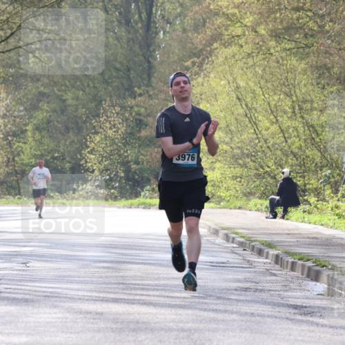 12.04.2026 - 45. Internationalen Wilhelmsburger Insellauf Yannick Fuchs http://msf.ph/oto/9476732 12.04.2026 10:11:13 Laufen 3976, 226 meine-sportfotos.de