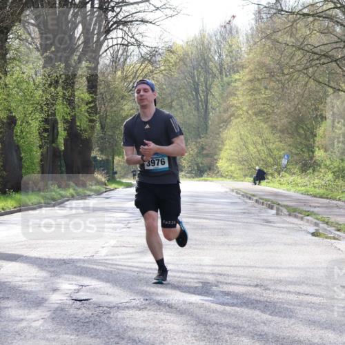 12.04.2026 - 45. Internationalen Wilhelmsburger Insellauf Yannick Fuchs http://msf.ph/oto/9476789 12.04.2026 10:11:16 Laufen 3976, 226 meine-sportfotos.de