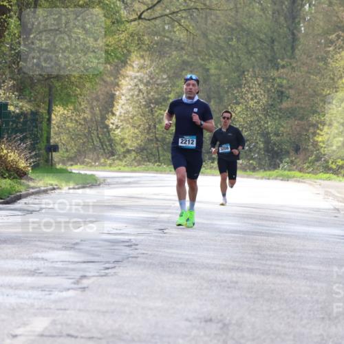 12.04.2026 - 45. Internationalen Wilhelmsburger Insellauf Yannick Fuchs http://msf.ph/oto/9476930 12.04.2026 10:11:41 Laufen 2212, 3208 meine-sportfotos.de