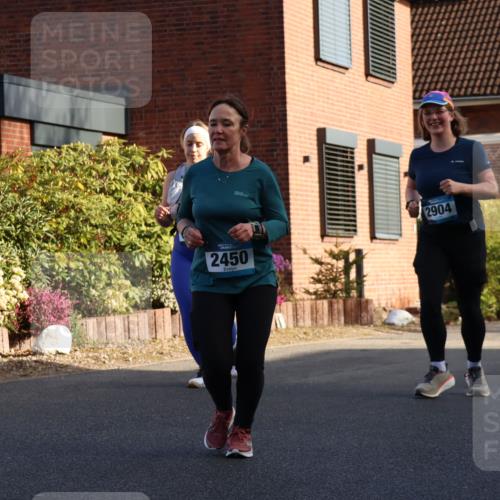 12.04.2026 - 45. Internationalen Wilhelmsburger Insellauf Yannick Fuchs http://msf.ph/oto/9476983 12.04.2026 09:04:18 Laufen 2450, 2904 meine-sportfotos.de