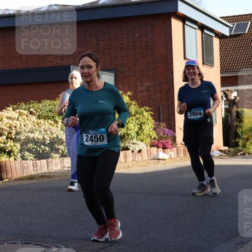 12.04.2026 - 45. Internationalen Wilhelmsburger Insellauf Yannick Fuchs http://msf.ph/oto/9476994 12.04.2026 09:04:19 Laufen 2450, 2904, 4070 meine-sportfotos.de