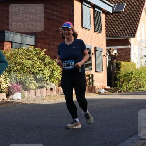 12.04.2026 - 45. Internationalen Wilhelmsburger Insellauf Yannick Fuchs http://msf.ph/oto/9476996 12.04.2026 09:04:20 Laufen 2450, 2904, 4070, 3457, 5471 meine-sportfotos.de