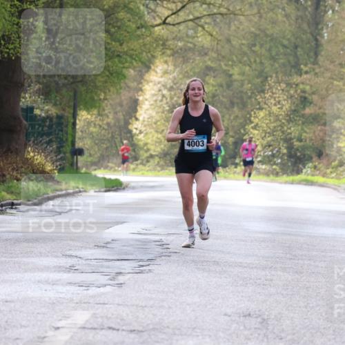 12.04.2026 - 45. Internationalen Wilhelmsburger Insellauf Yannick Fuchs http://msf.ph/oto/9477077 12.04.2026 10:12:06 Laufen 4003 meine-sportfotos.de