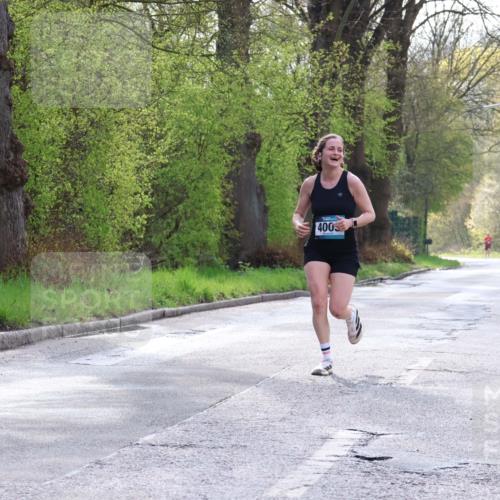 12.04.2026 - 45. Internationalen Wilhelmsburger Insellauf Yannick Fuchs http://msf.ph/oto/9477099 12.04.2026 10:12:09 Laufen 400 meine-sportfotos.de