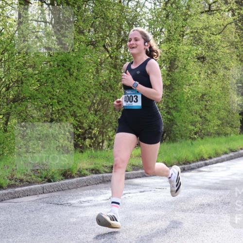 12.04.2026 - 45. Internationalen Wilhelmsburger Insellauf Yannick Fuchs http://msf.ph/oto/9477138 12.04.2026 10:12:12 Laufen 4003 meine-sportfotos.de