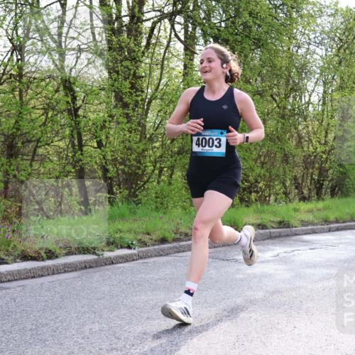 12.04.2026 - 45. Internationalen Wilhelmsburger Insellauf Yannick Fuchs http://msf.ph/oto/9477142 12.04.2026 10:12:12 Laufen 4003 meine-sportfotos.de