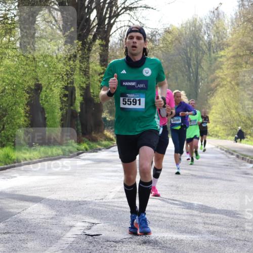 12.04.2026 - 45. Internationalen Wilhelmsburger Insellauf Yannick Fuchs http://msf.ph/oto/9477168 12.04.2026 10:12:34 Laufen 5591, 3099, 2127 meine-sportfotos.de