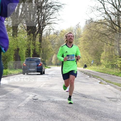 12.04.2026 - 45. Internationalen Wilhelmsburger Insellauf Yannick Fuchs http://msf.ph/oto/9477227 12.04.2026 10:12:39 Laufen 890, 2127 meine-sportfotos.de