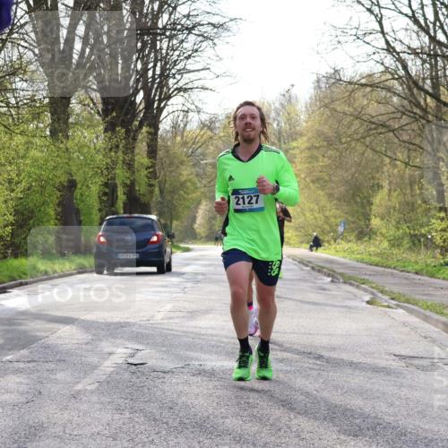 12.04.2026 - 45. Internationalen Wilhelmsburger Insellauf Yannick Fuchs http://msf.ph/oto/9477229 12.04.2026 10:12:39 Laufen 890, 2127 meine-sportfotos.de