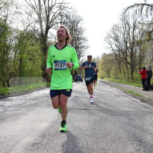 12.04.2026 - 45. Internationalen Wilhelmsburger Insellauf Yannick Fuchs http://msf.ph/oto/9477248 12.04.2026 10:12:40 Laufen 2127, 2253 meine-sportfotos.de