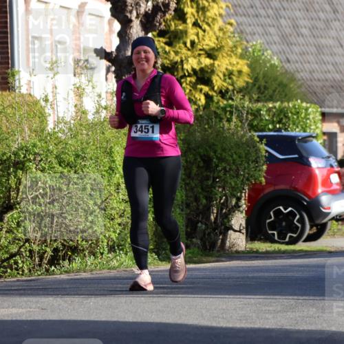 12.04.2026 - 45. Internationalen Wilhelmsburger Insellauf Yannick Fuchs http://msf.ph/oto/9477268 12.04.2026 09:04:50 Laufen 3451, 4509 meine-sportfotos.de