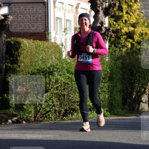 12.04.2026 - 45. Internationalen Wilhelmsburger Insellauf Yannick Fuchs http://msf.ph/oto/9477282 12.04.2026 09:04:51 Laufen 3451 meine-sportfotos.de