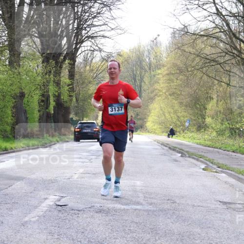 12.04.2026 - 45. Internationalen Wilhelmsburger Insellauf Yannick Fuchs http://msf.ph/oto/9477339 12.04.2026 10:12:48 Laufen 3137 meine-sportfotos.de